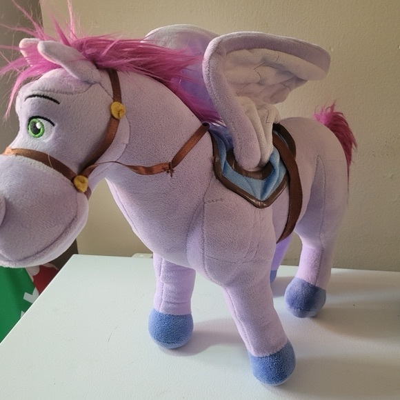 Disney Sophia Plush Pegasus toy - Picture 3 of 5